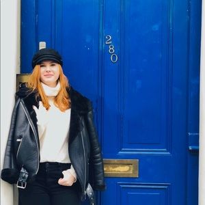 Meet your Posher, Alex